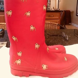pug rain boots